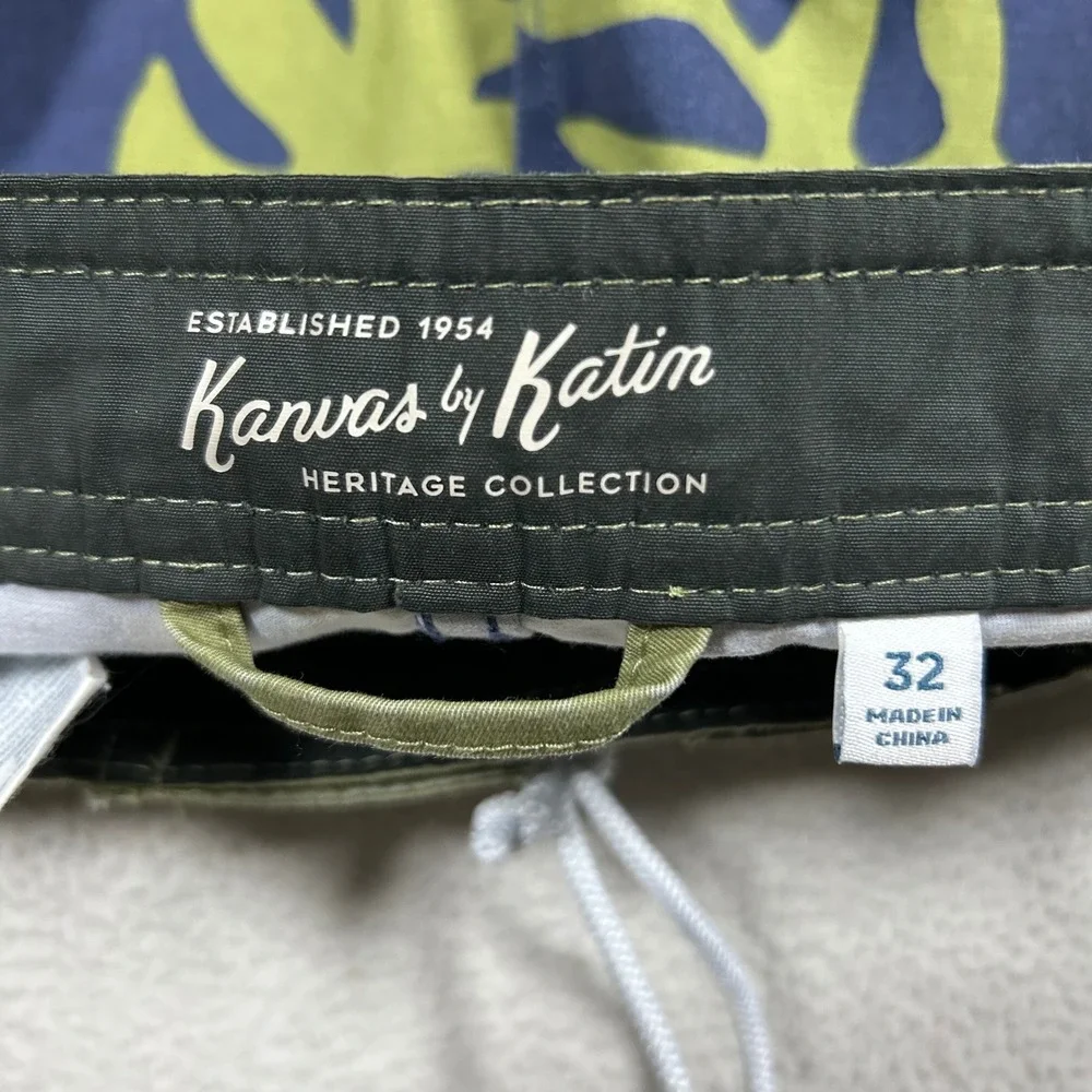 Kanvas by Katin Board Shorts Mens 32 Navy Blue Green Floral Tropical Heritage